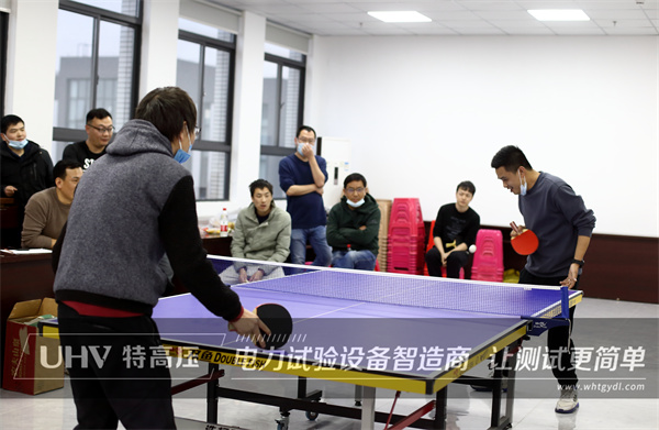“乒”出干勁,博出精彩! 特高壓電力舉辦首屆企業(yè)職工乒乓球賽(圖5) “乒”出干勁,博出精彩! 特高壓電力舉辦首屆企業(yè)職工乒乓球賽(圖5)